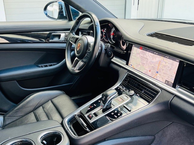 Porsche Panamera 4 Executive