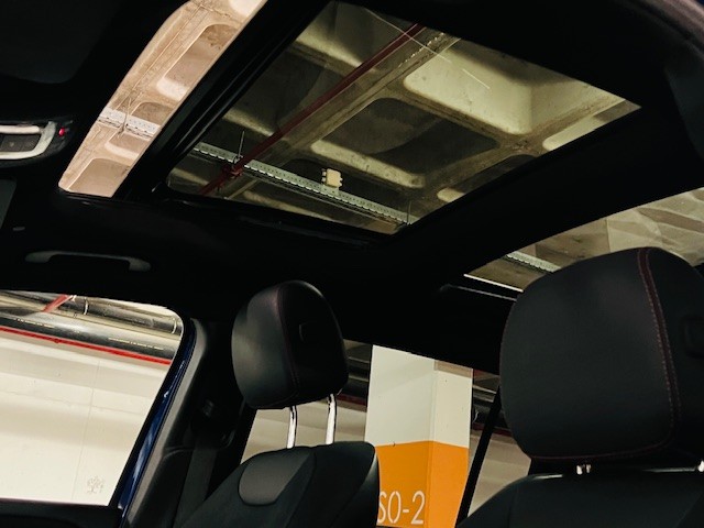 Mercedes-Benz Glb 200d Amg 7 Lugares Panoramico