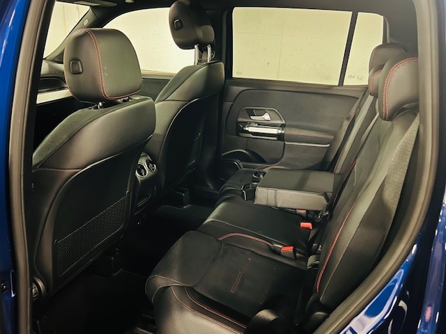 Mercedes-Benz Glb 200d Amg 7 Lugares Panoramico