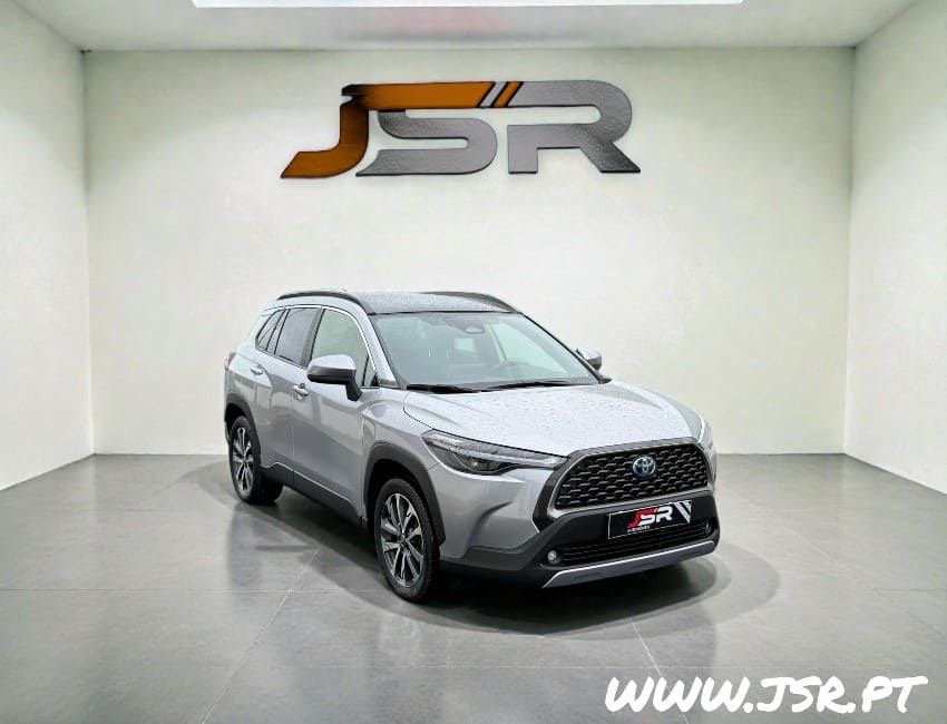 Toyota Corolla Cross 2.0 Hybrid Luxury