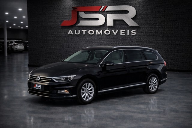 VW Passat 1.6 Tdi R-line