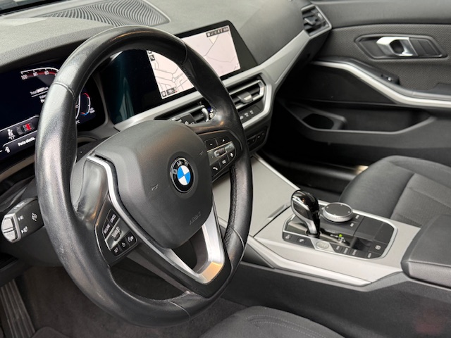BMW 318d Touring Auto Mhev
