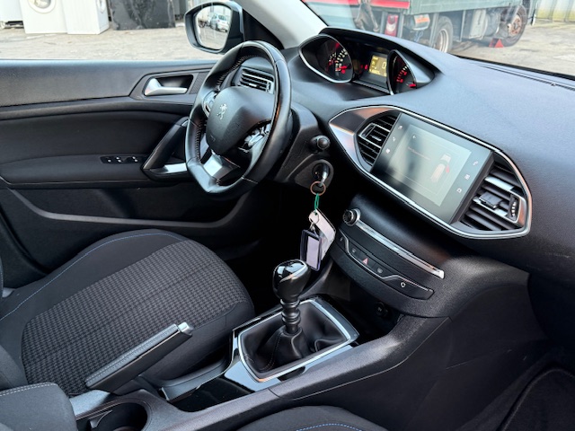 Peugeot 308 Sw 1.5 Bluehdi