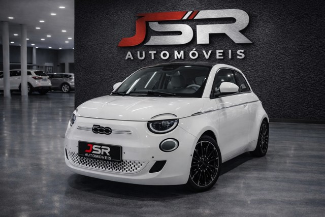 Fiat 500e Cabrio 42 Kwh Bocelli