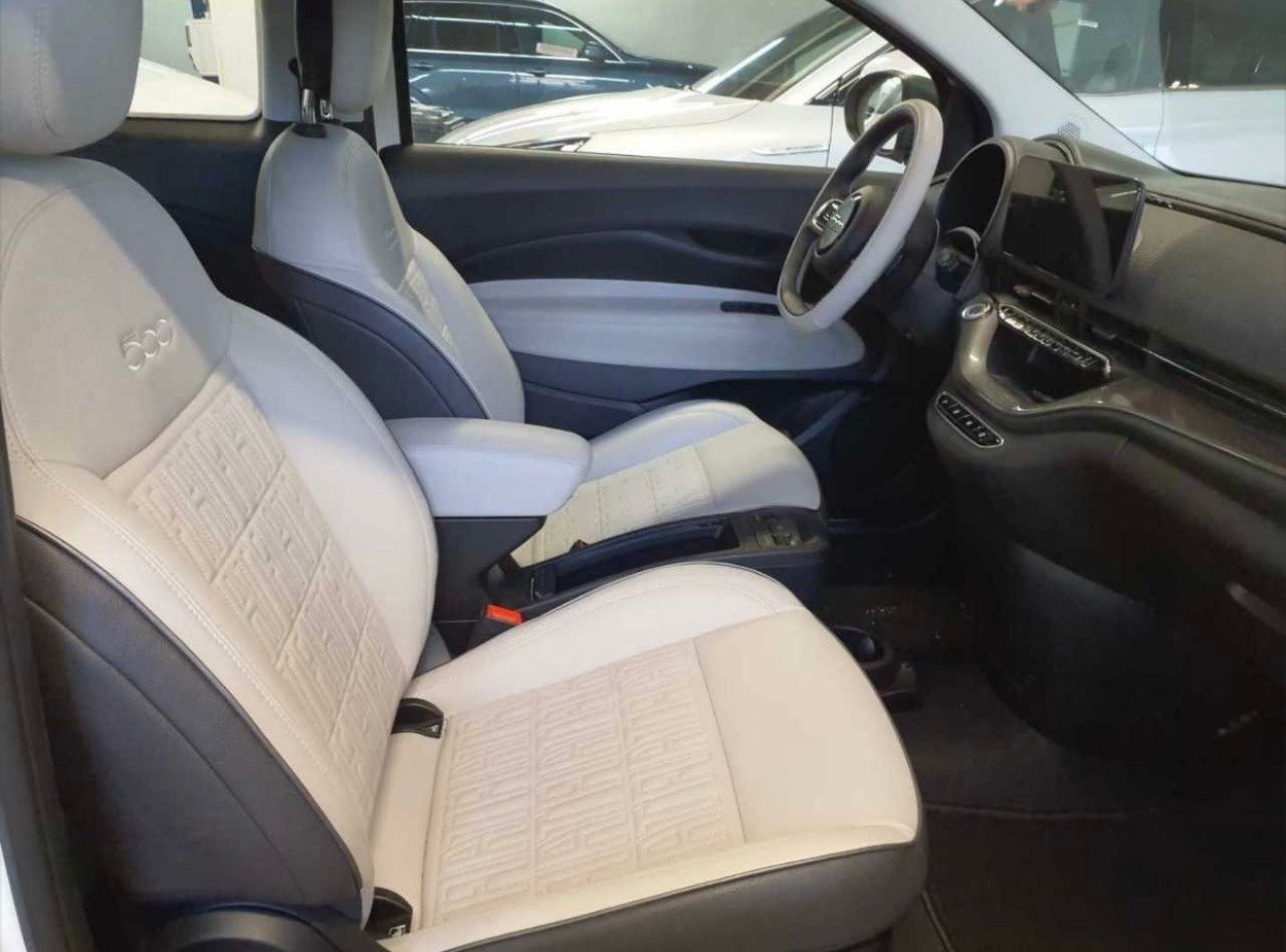 Fiat 500e Cabrio 42 Kwh Bocelli