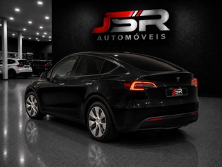 Tesla Model Y Rwd Standard Range